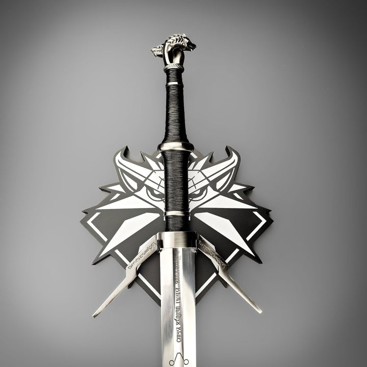 The Witcher 3: Geralt of Rivia Silver Sword Replica – High Carbon Steel Monster Slayer Blade with Twin Wolf Pommel