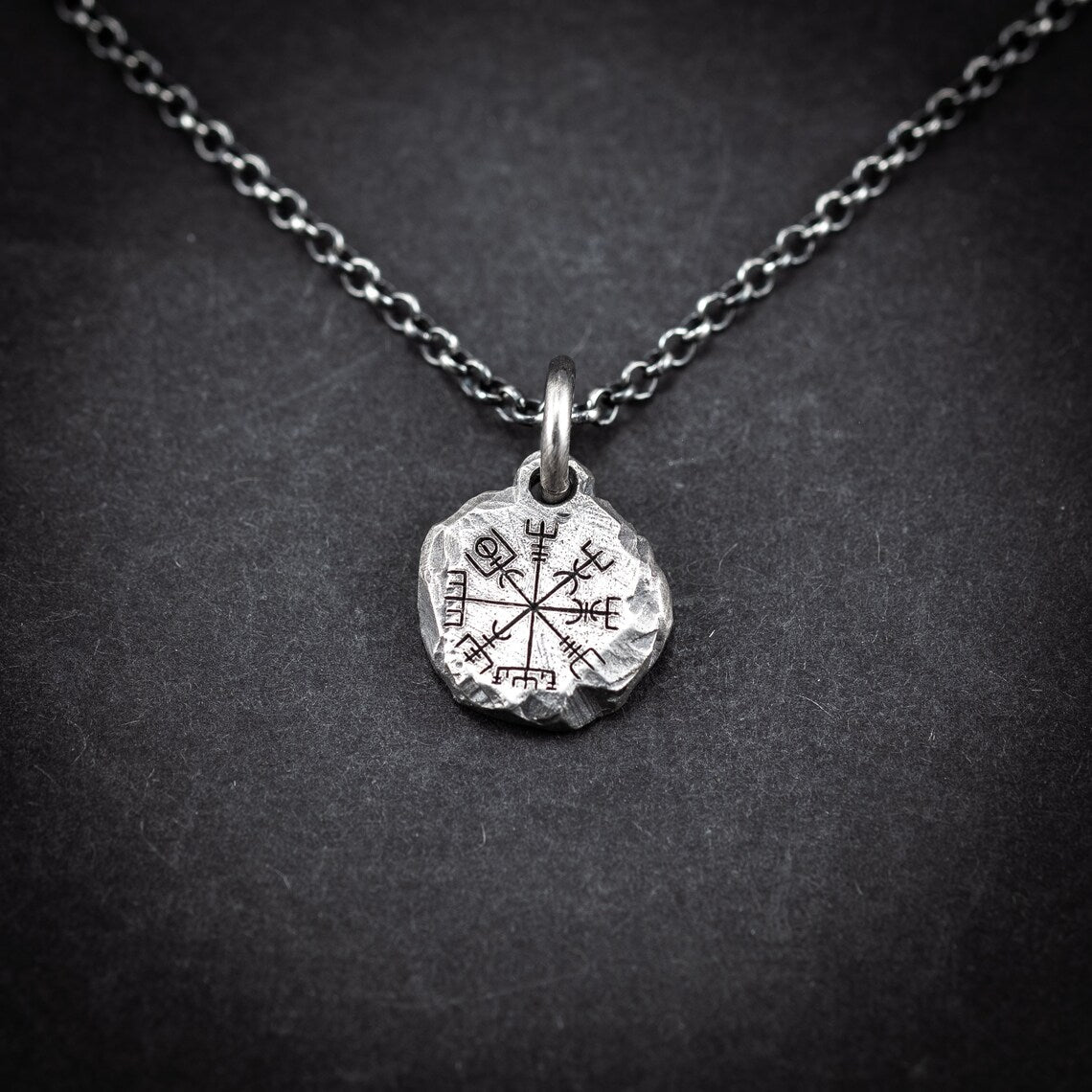 Nordic Viking Compass Vegvisir Necklace