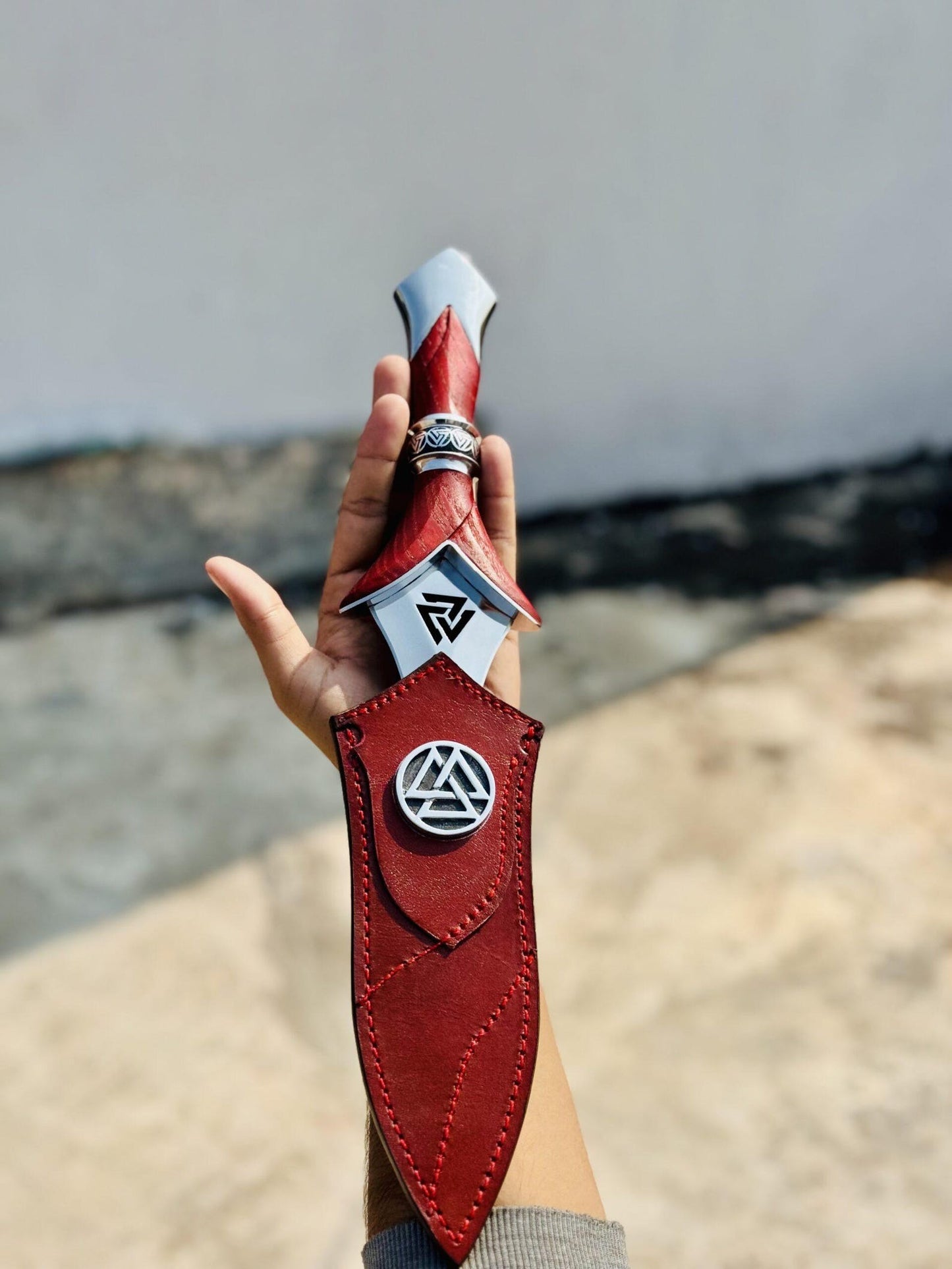 Hand Forged Red Valknut Dagger  | Norse Symbol Rune Knife |