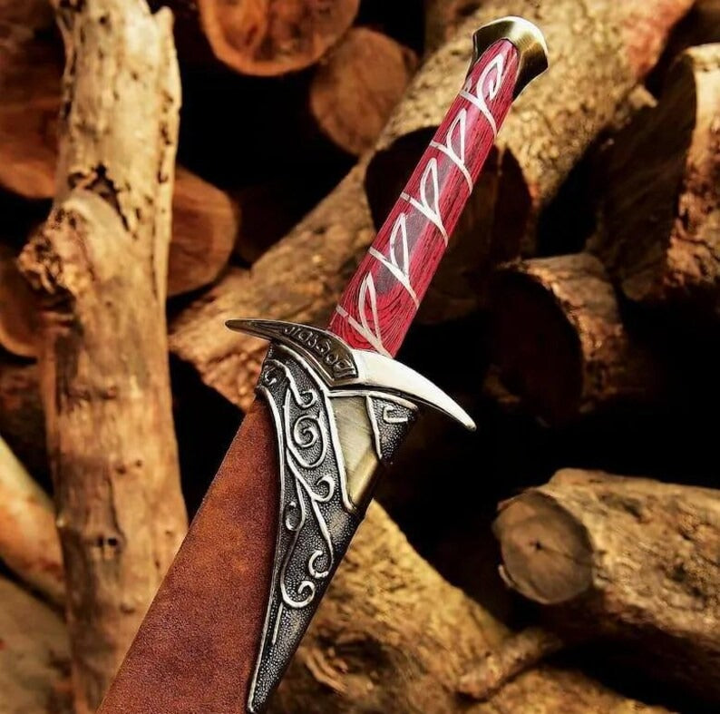 Handmade Steel Sting Sword Replica – Custom Engraved Fantasy Blade