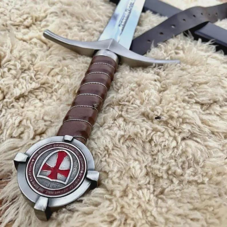 Knights Templar Accolade Sword Replica – Medieval Crusader Decorative Display Sword