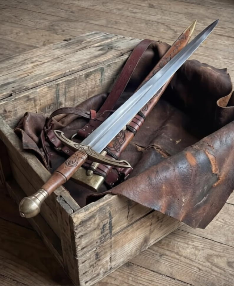 Ravencrest Viking Style Medieval Sword – Handmade Full Tang Steel Blade with Premium Leather Scabbard